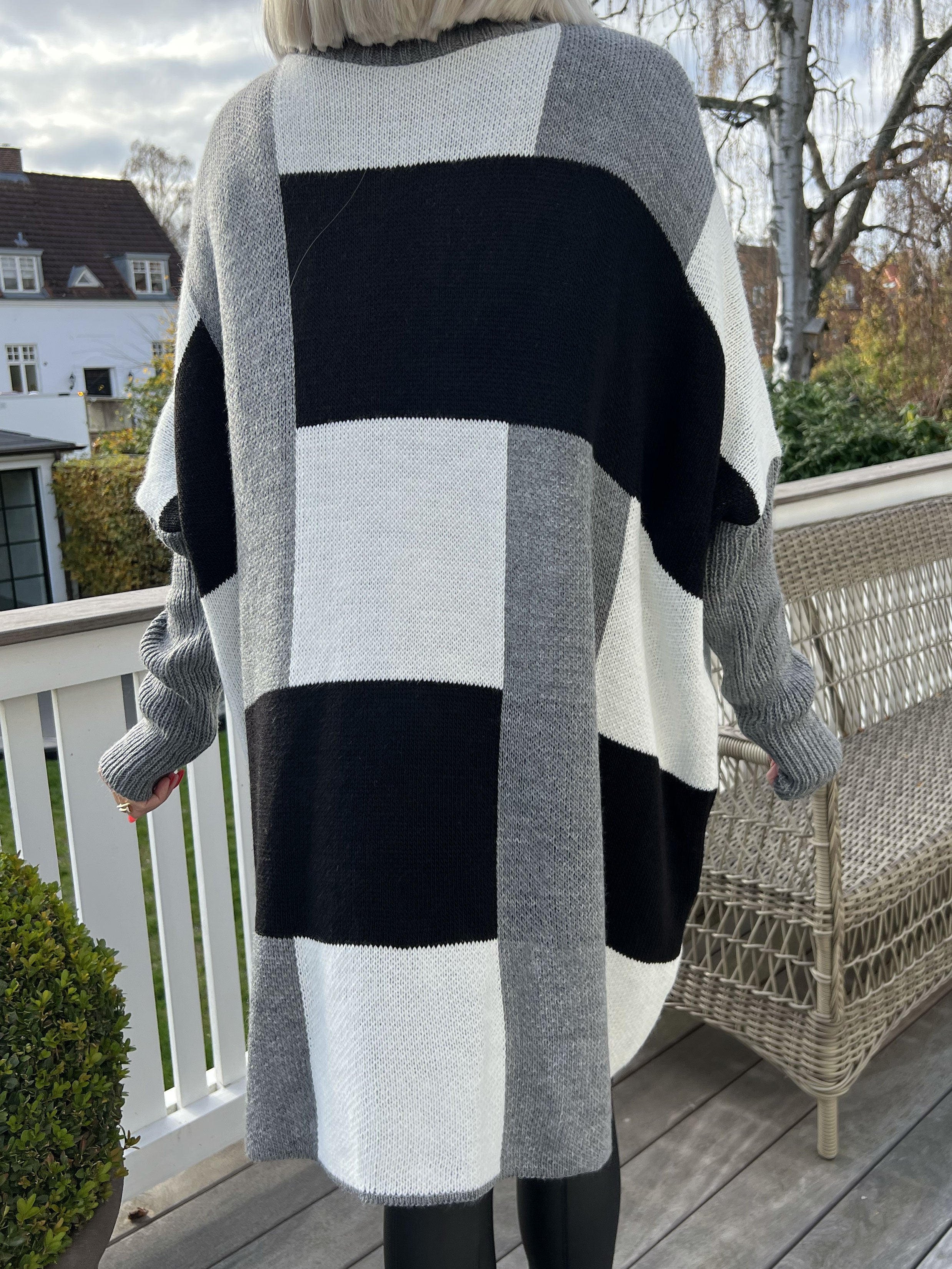 Yulia - Strik med tern i flotte farver